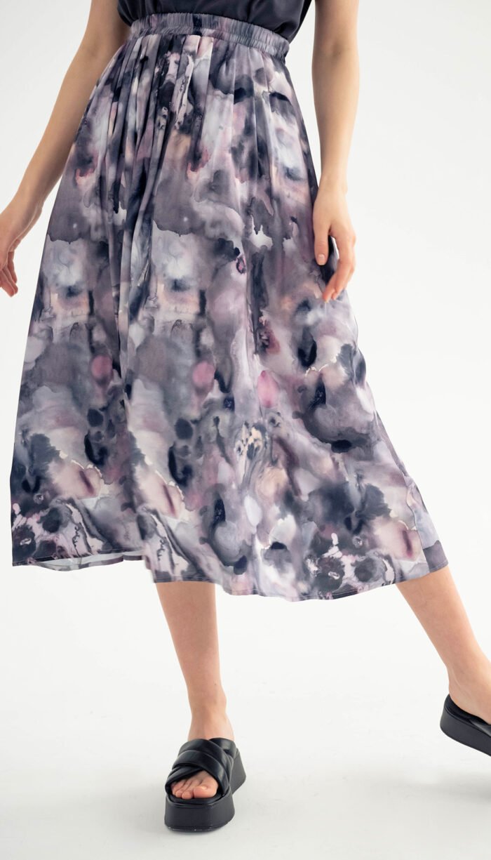 patterned skirt midi