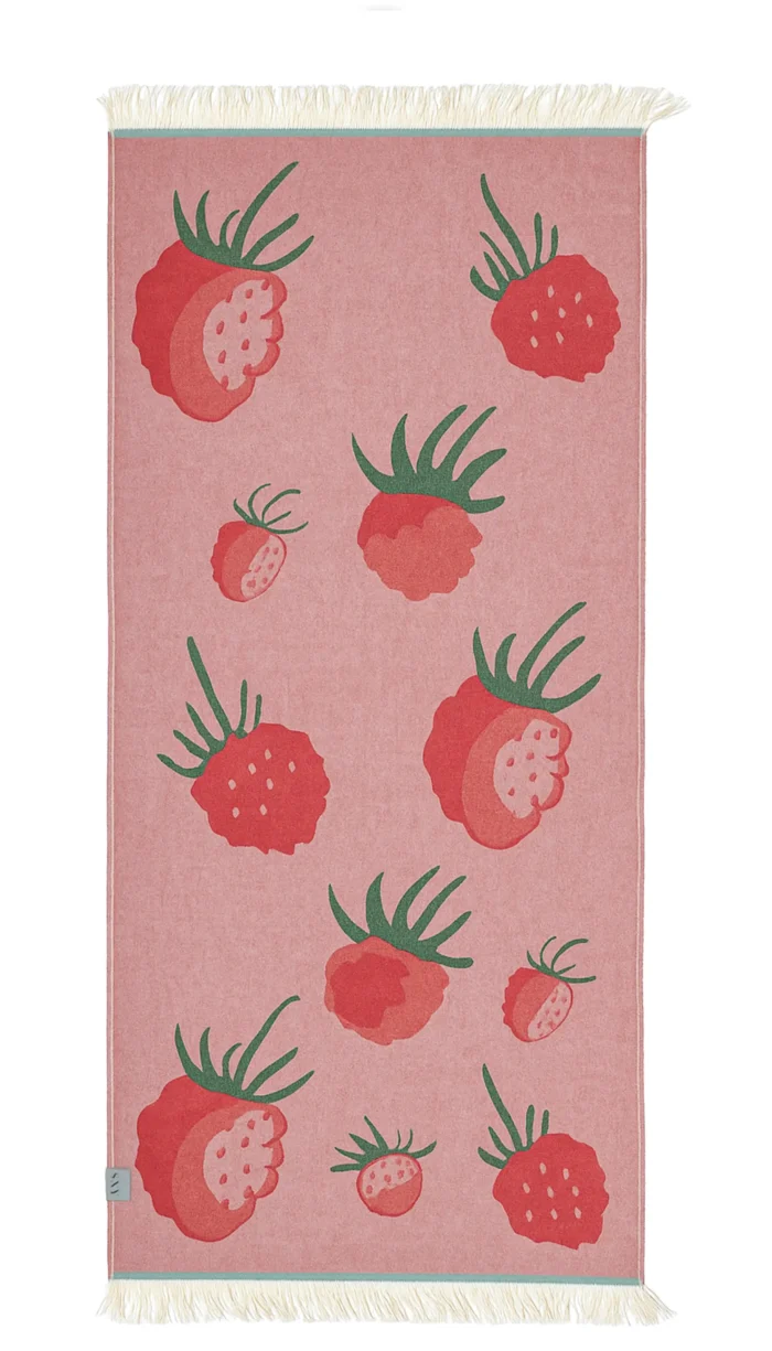 bambusowy ręcznik w poziomki Wild strawberries