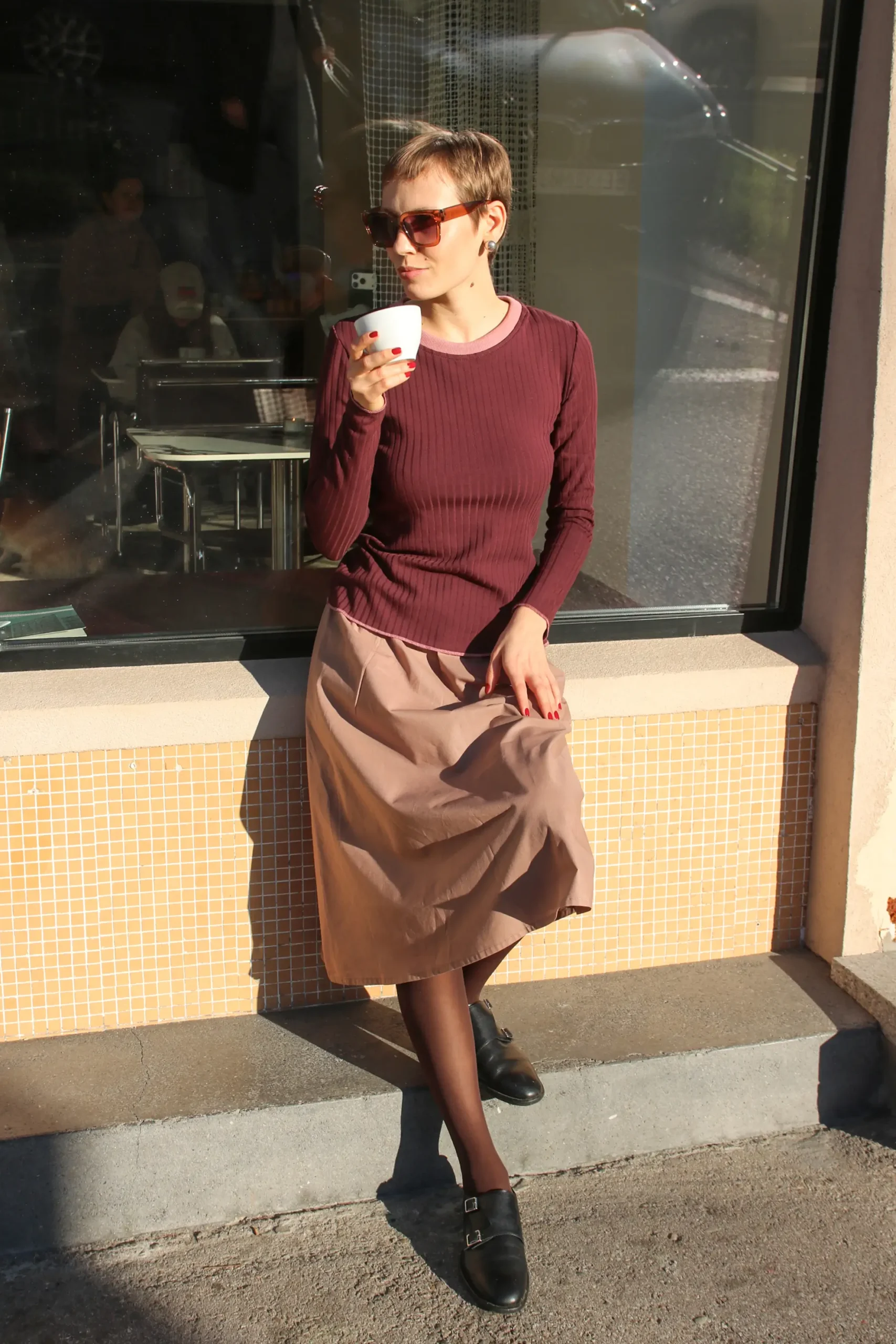 kawowa spódnica na jesień