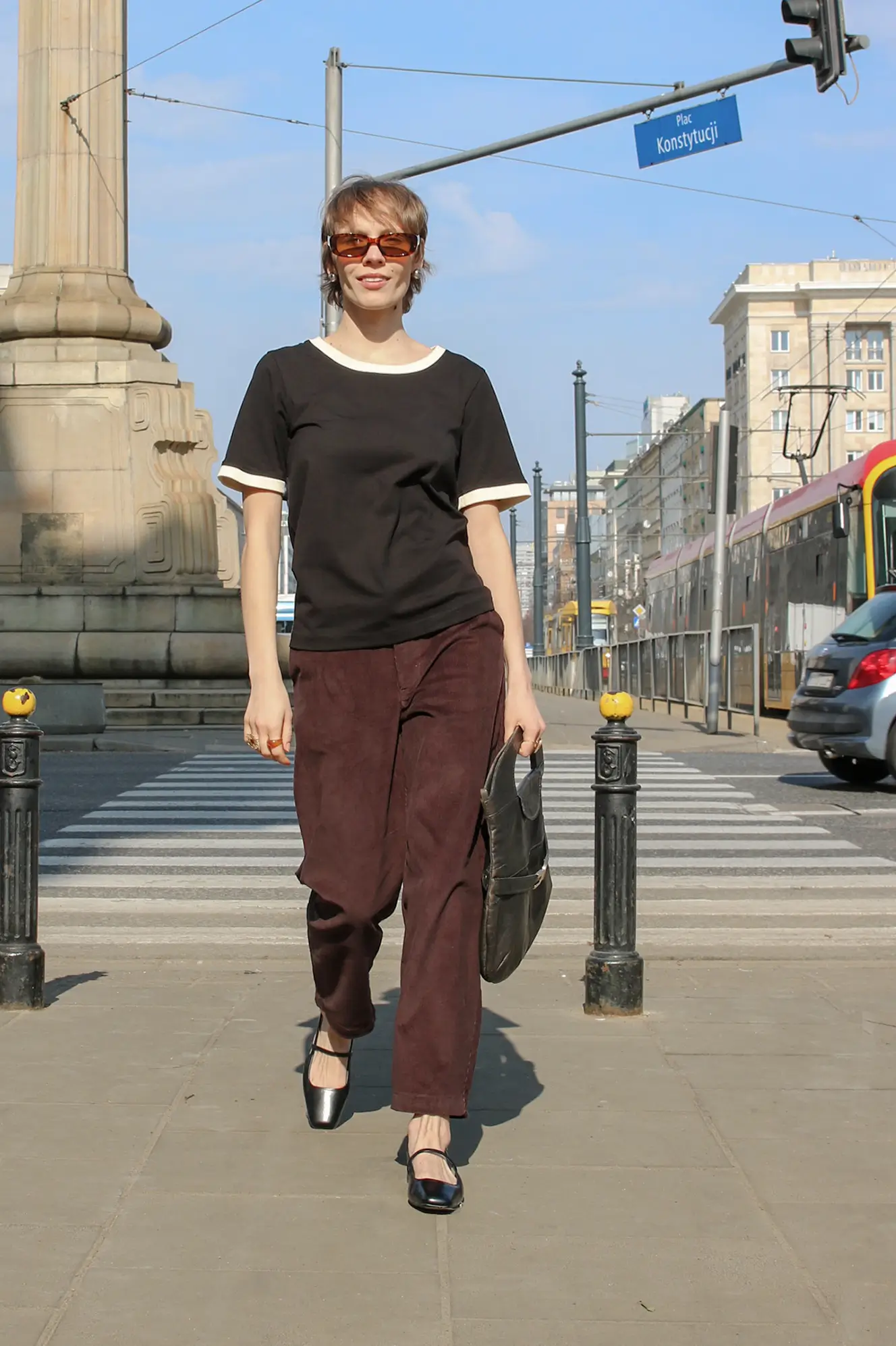 tshirt blackcream 0003 IMG 4360 » SNY VISION » ubrania dla kobiet i mężczyzn. t-shirt black+cream